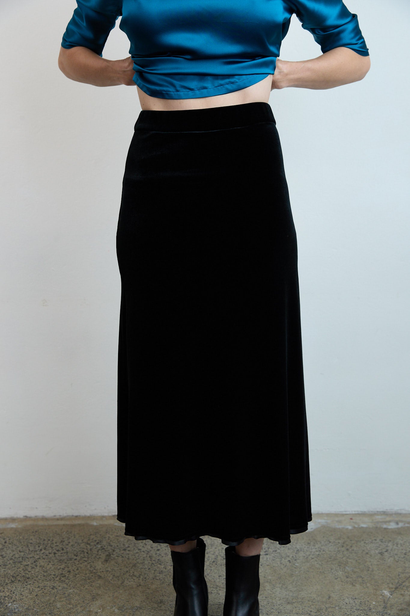 Harriet Velvet Skirt