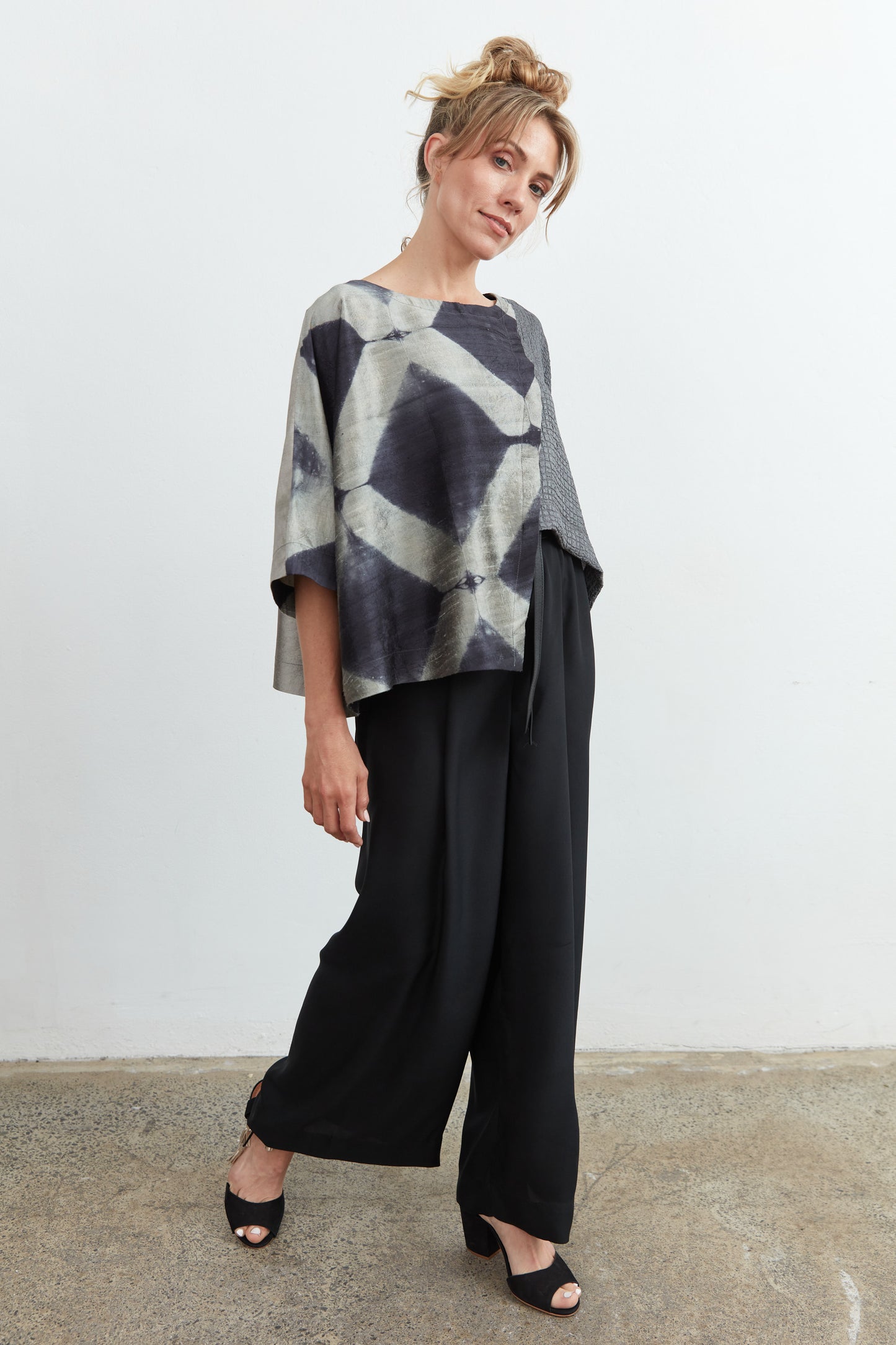 SYLVIA RILEY Anke top