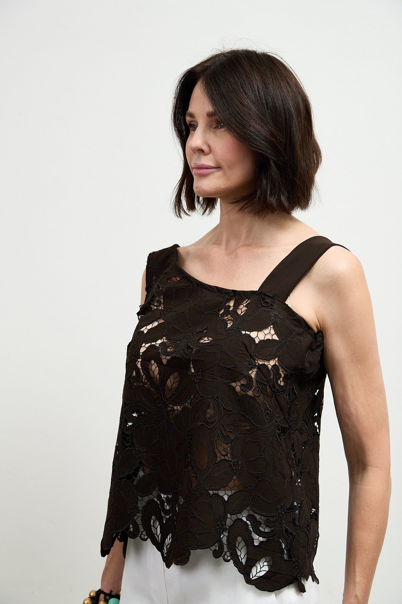 Amber Lace top
