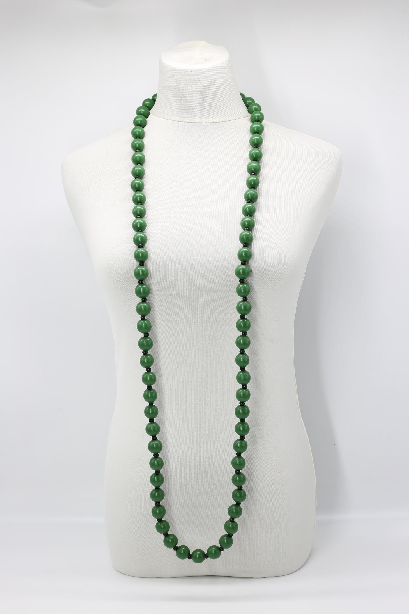 JIANHUI Round wooden bead necklace