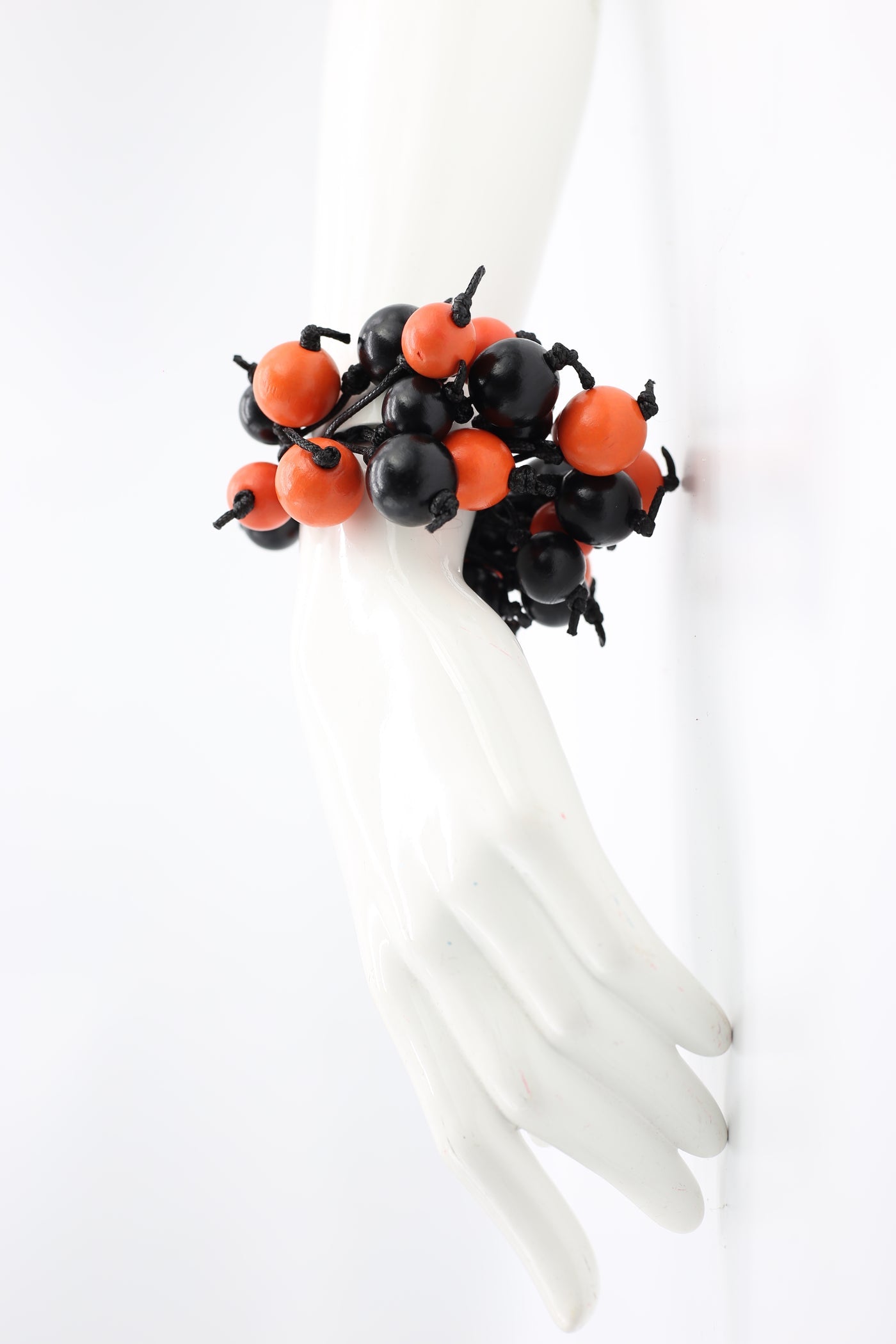 JIANHUI LONDON Round Berry bead Bracelet