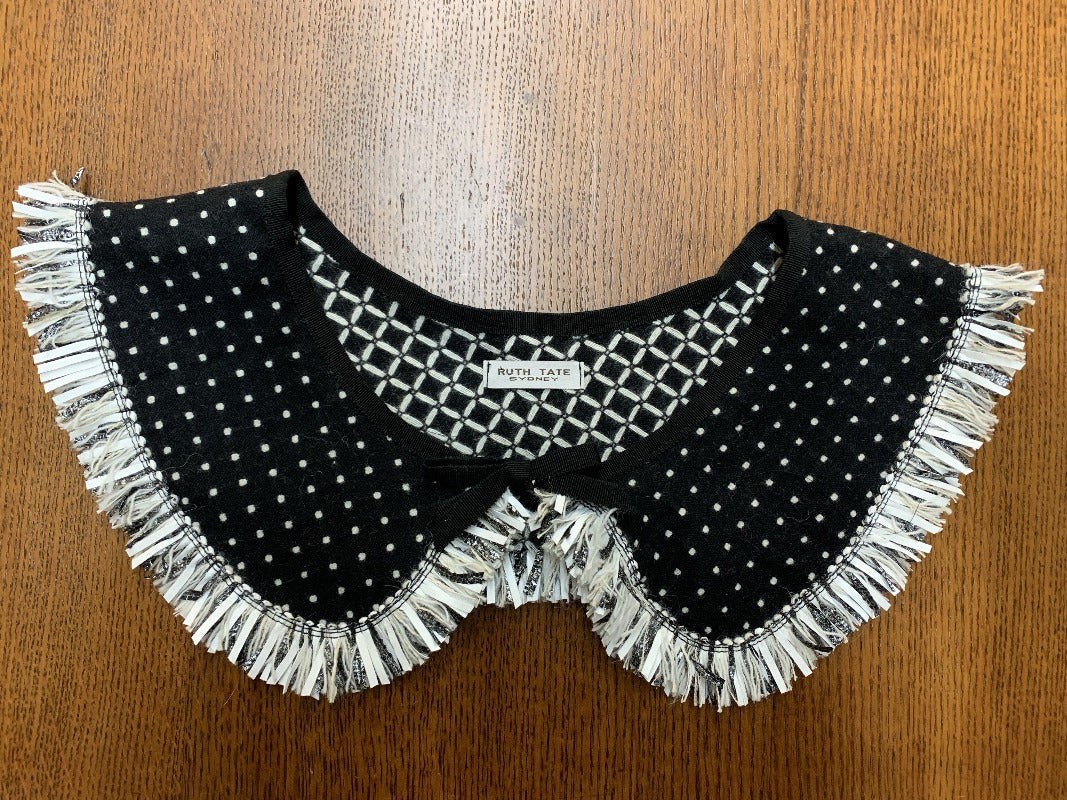 Collar