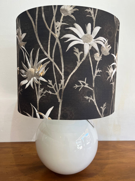 MS CHIEF DESIGNS Large Pearl Sphere Lamp with Earth Flannel Flower Shade