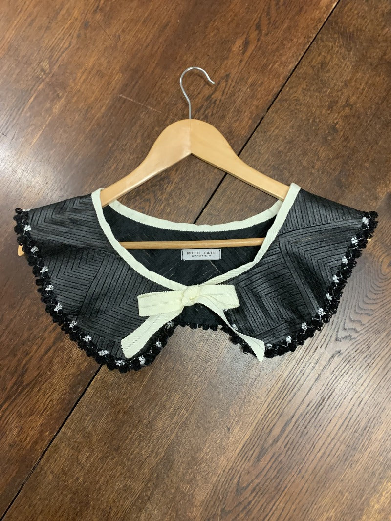 Collar