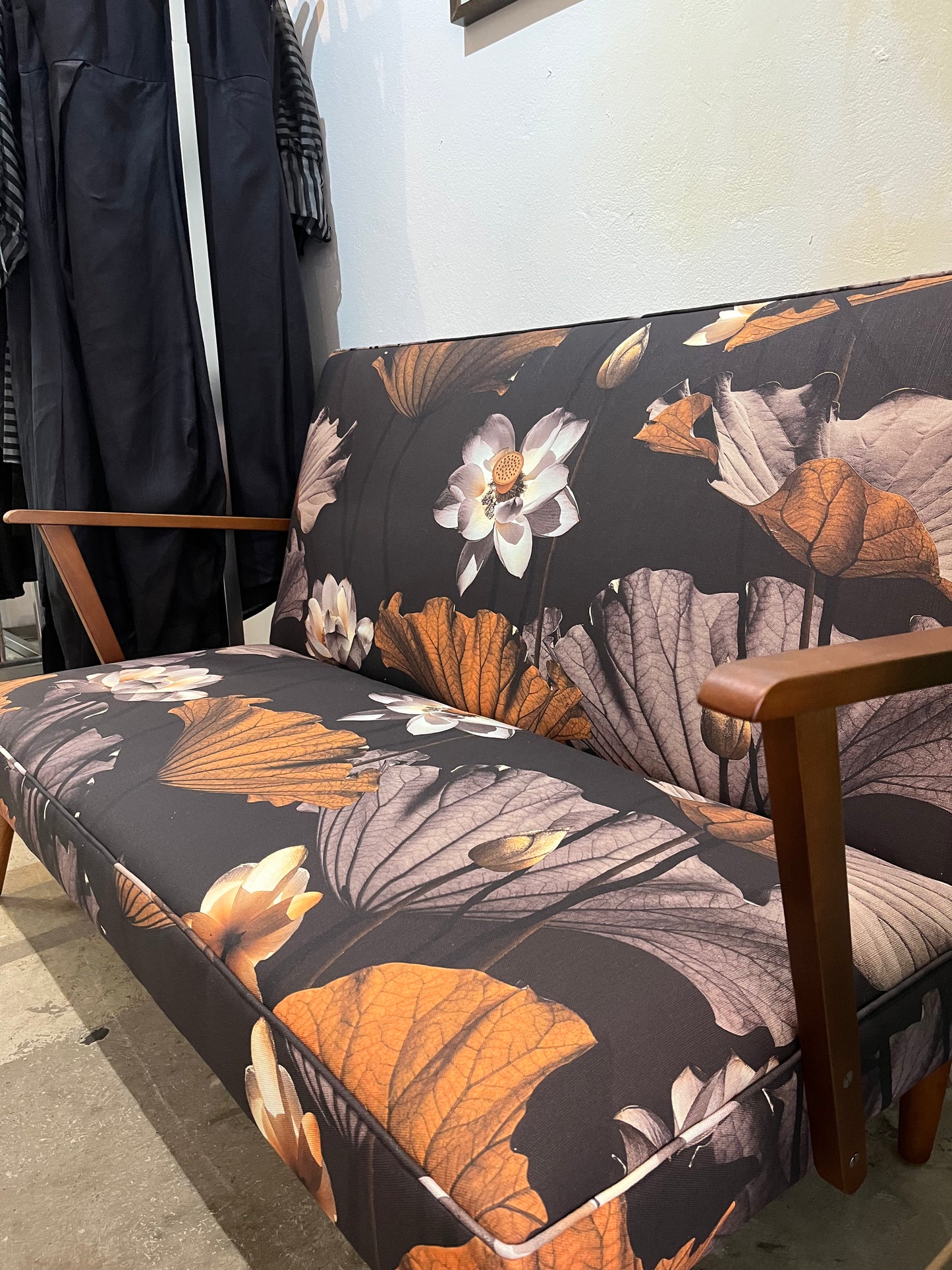 MS CHIEF DESIGNS Lotus Dusk in Linen