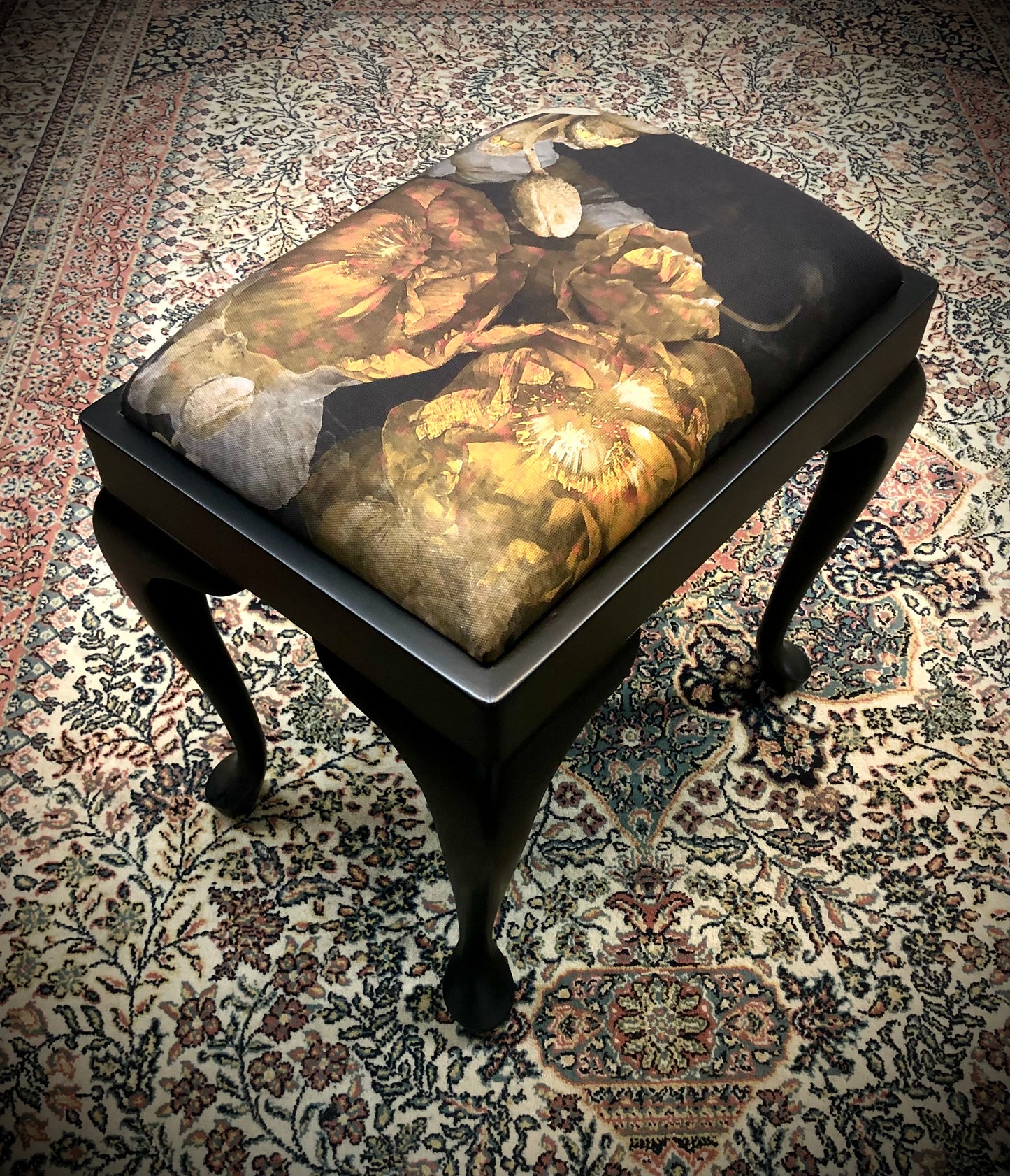 MS CHIEF DESIGNS Linen Cushion in Sulphur Poppies