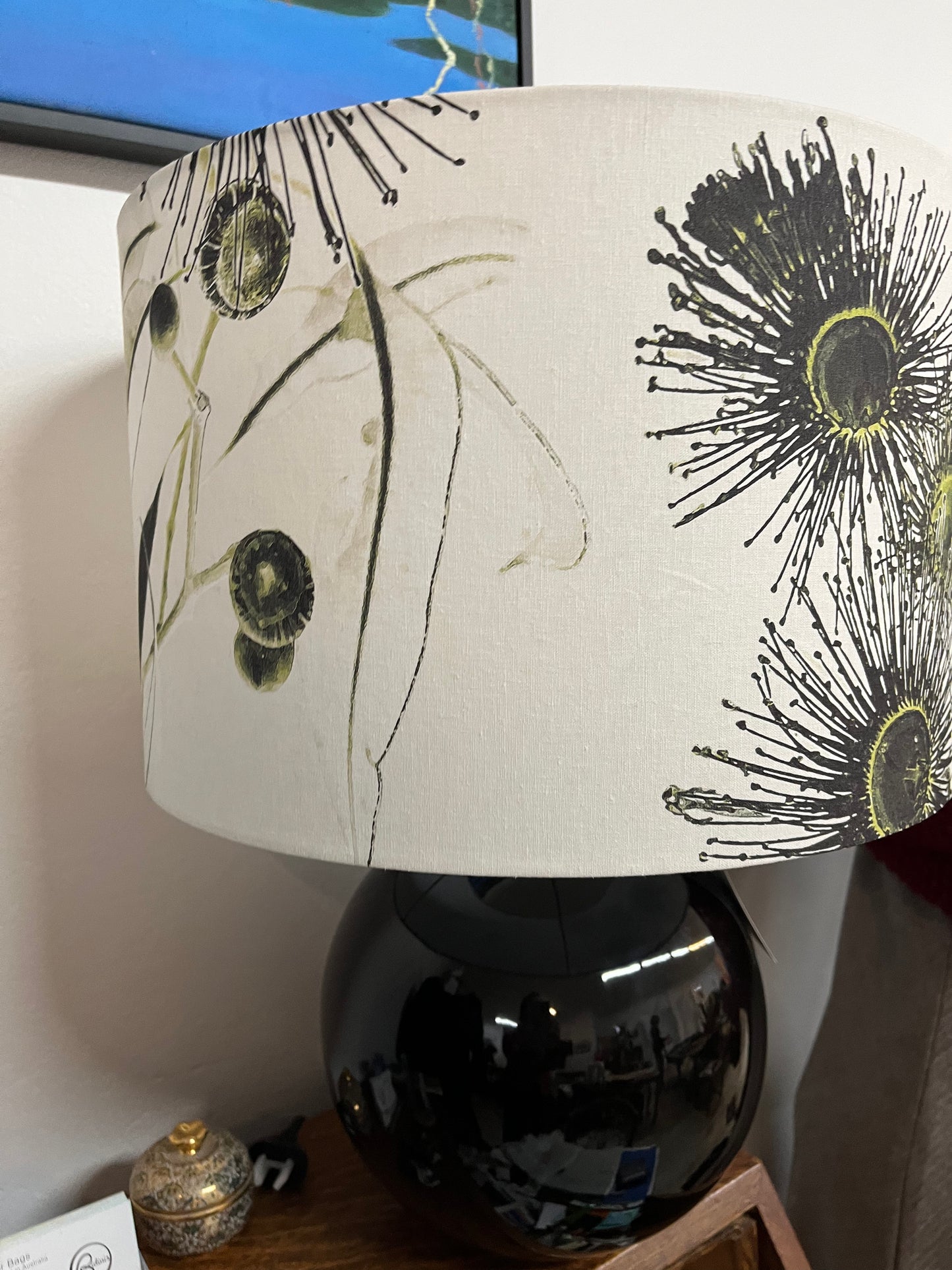 MS CHIEF DESIGNS Small Black Sphere with Kalypto Gilded Shade/green tint