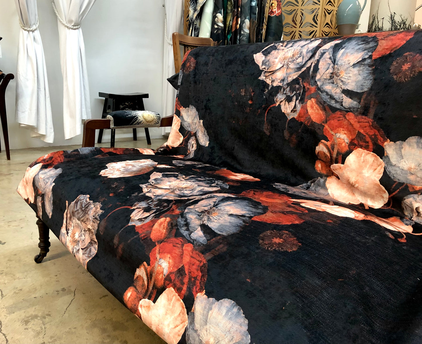 MS CHIEF DESIGNS Titian Poppies in Chenille