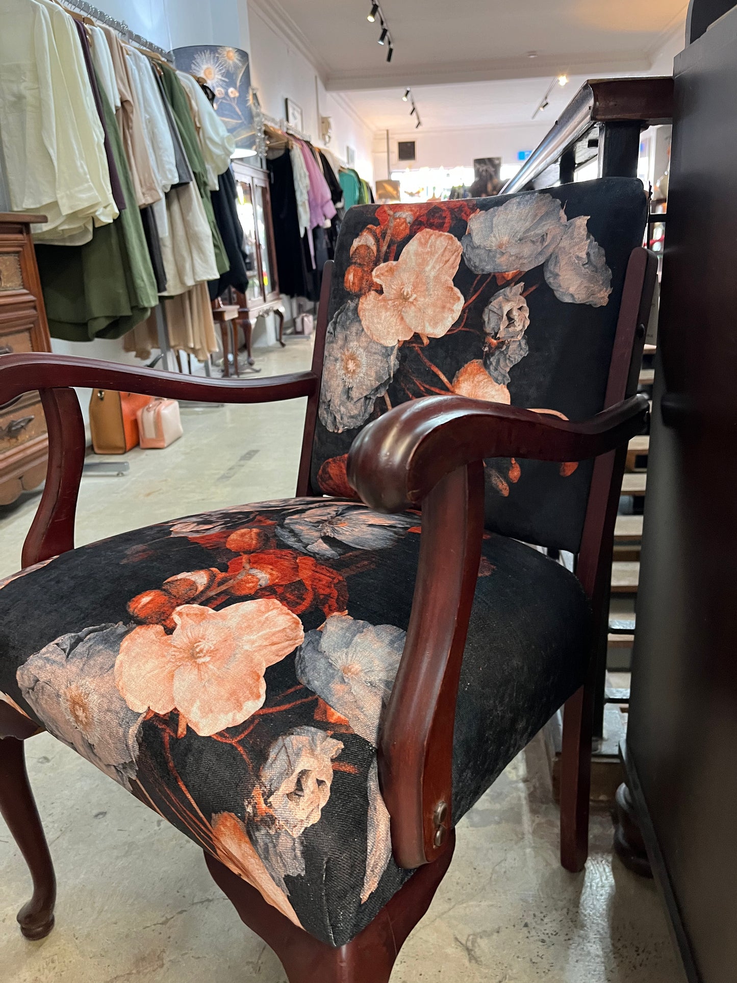 Bridge Chair in Titan Poppies
