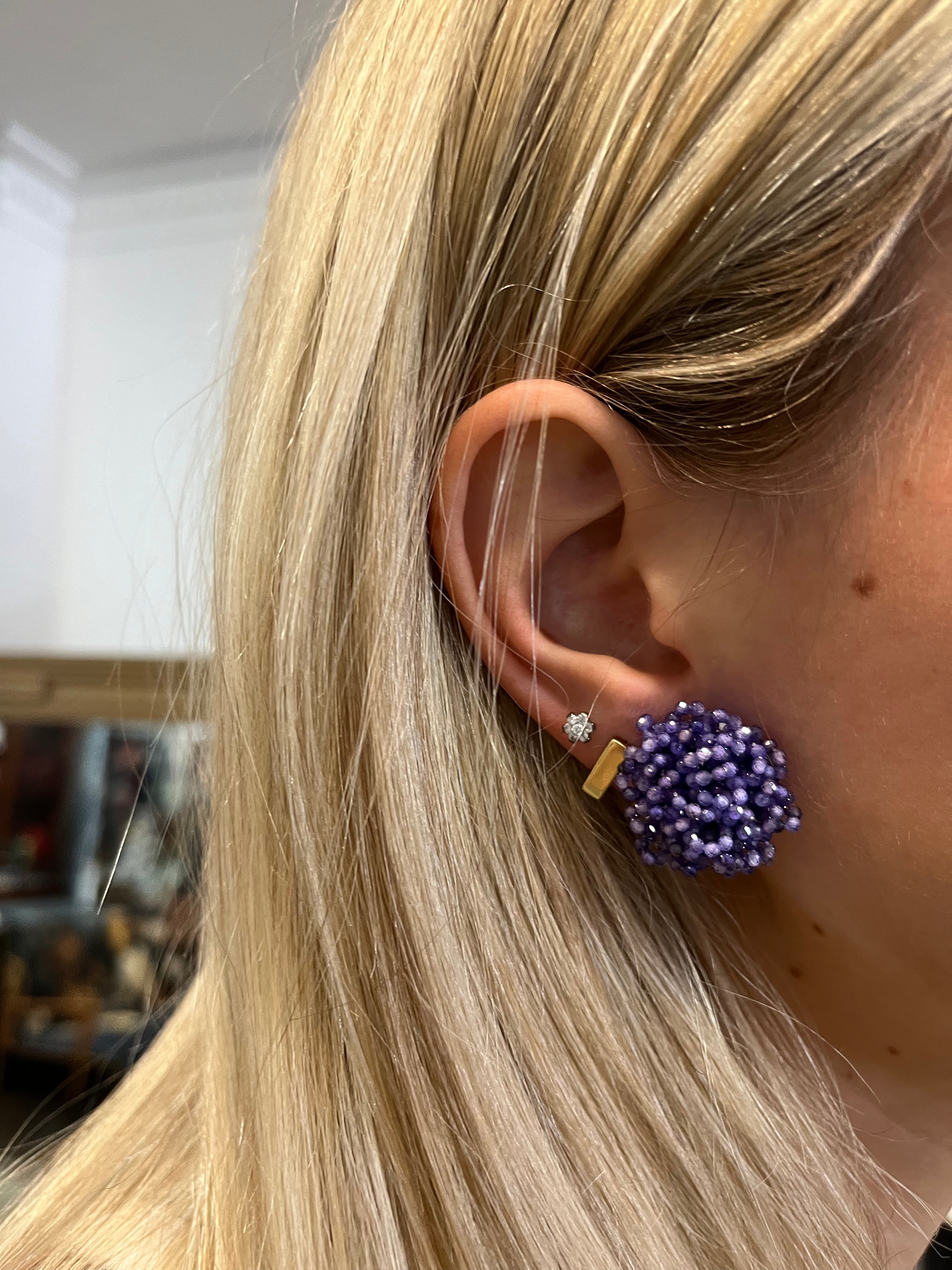 MANI Handmade beaded earrings