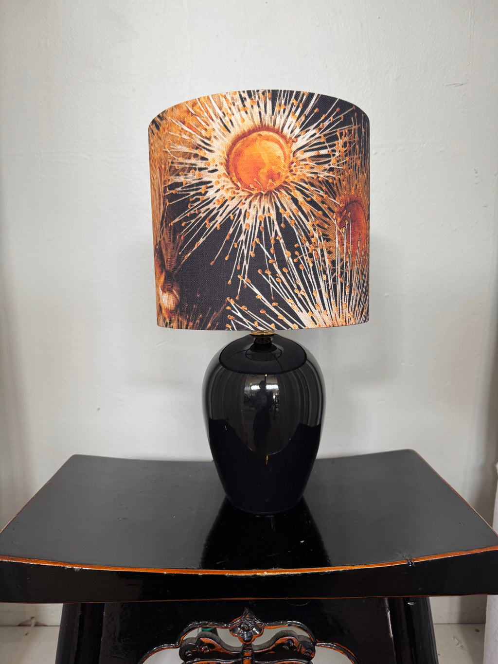 LAMP small black base with Kalypto Oxide shade