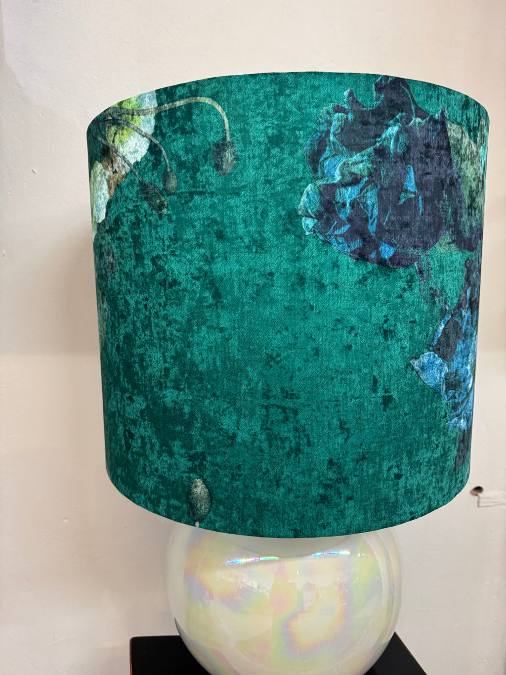 LAMP Bed of Jade chenille shade pearlised ceramic base