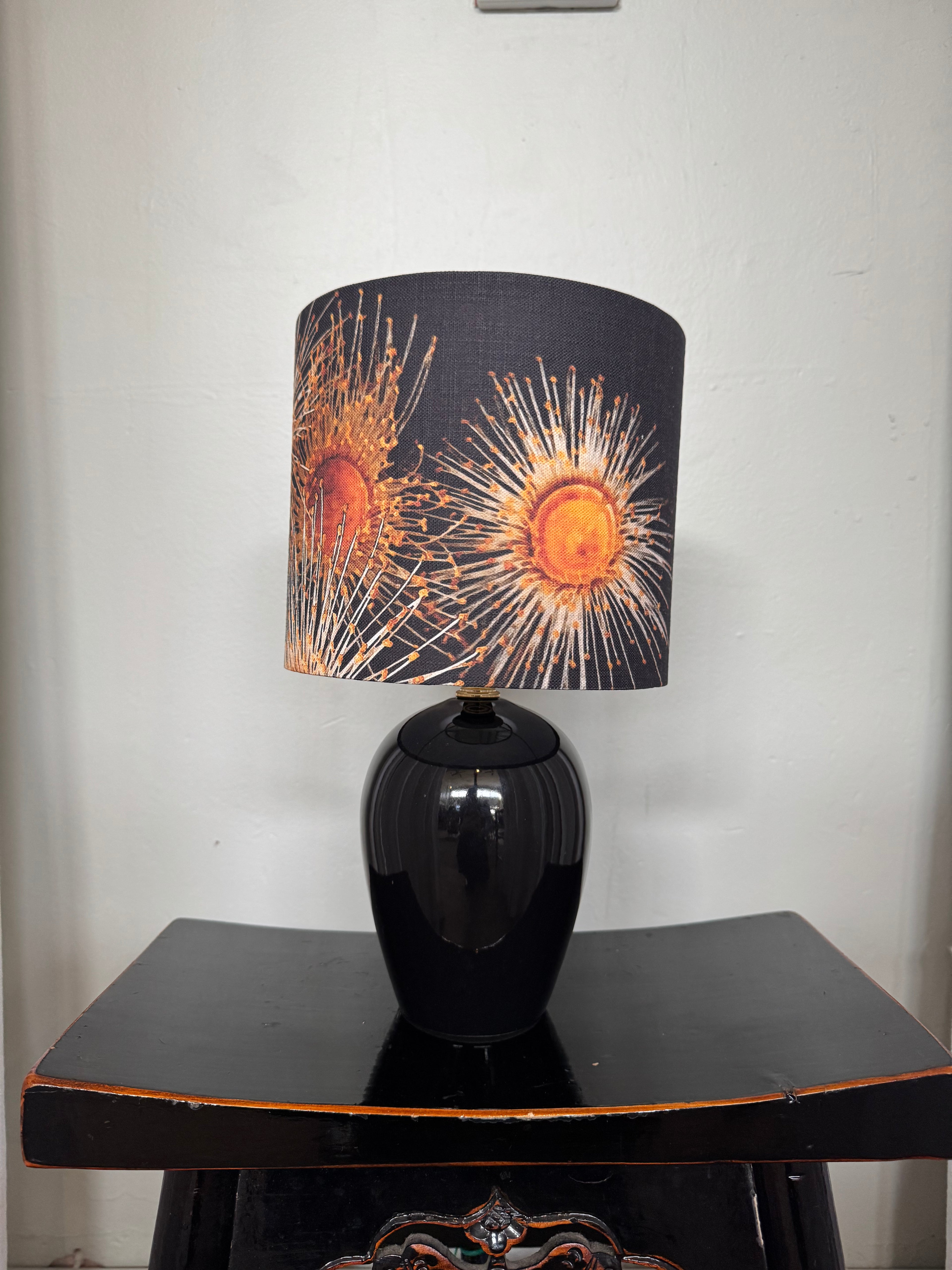 LAMP small black base with Kalypto Oxide shade