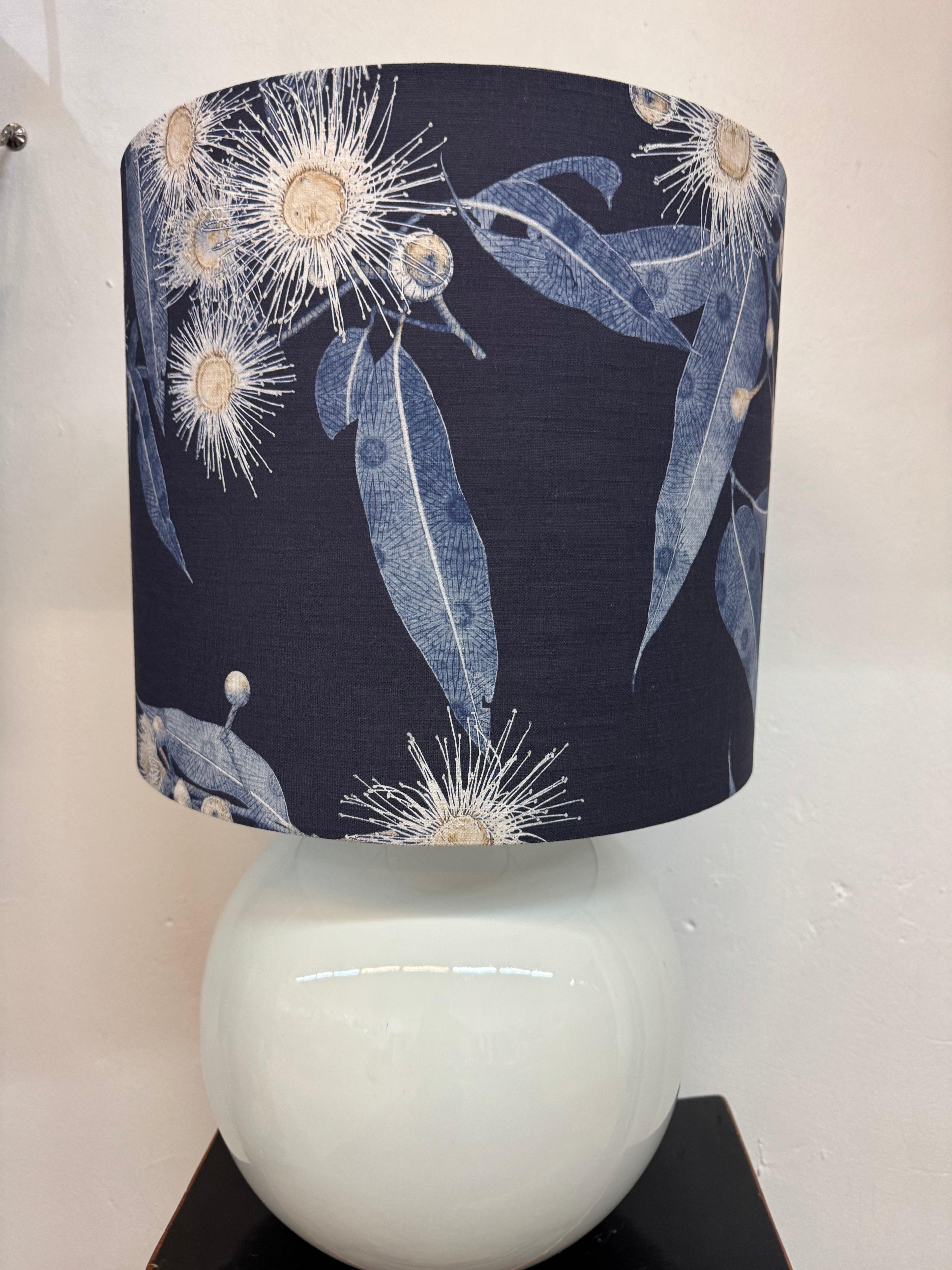 LAMP Kalypto indigo on Italian ceramic base