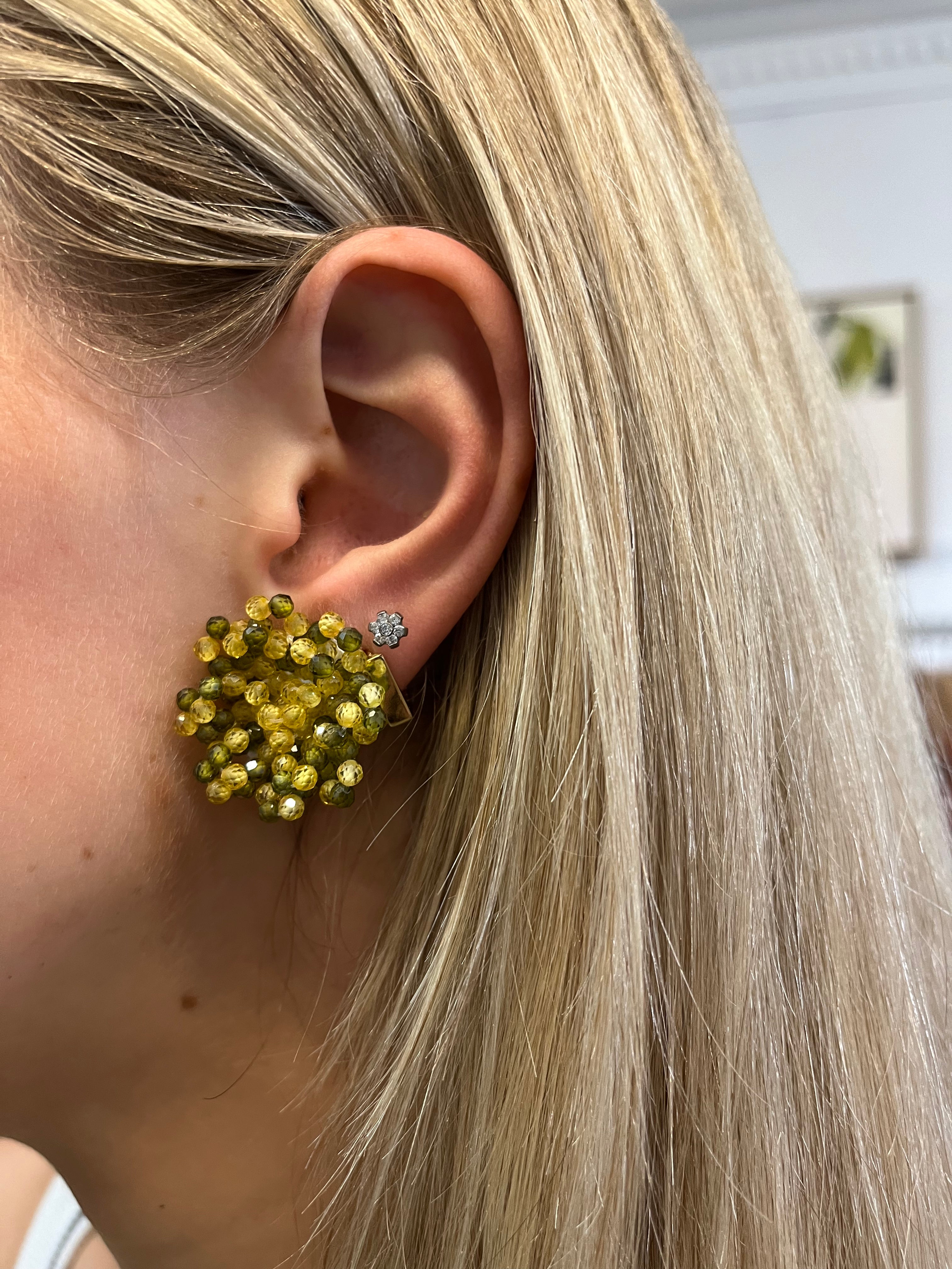 MANI Handmade beaded earrings