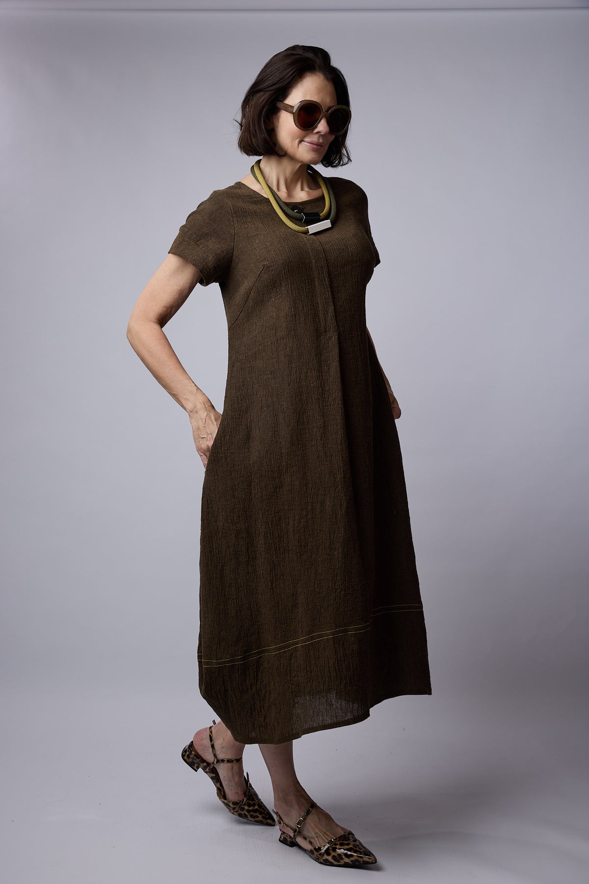 Dakota dress Smoke Olive crinkle linen