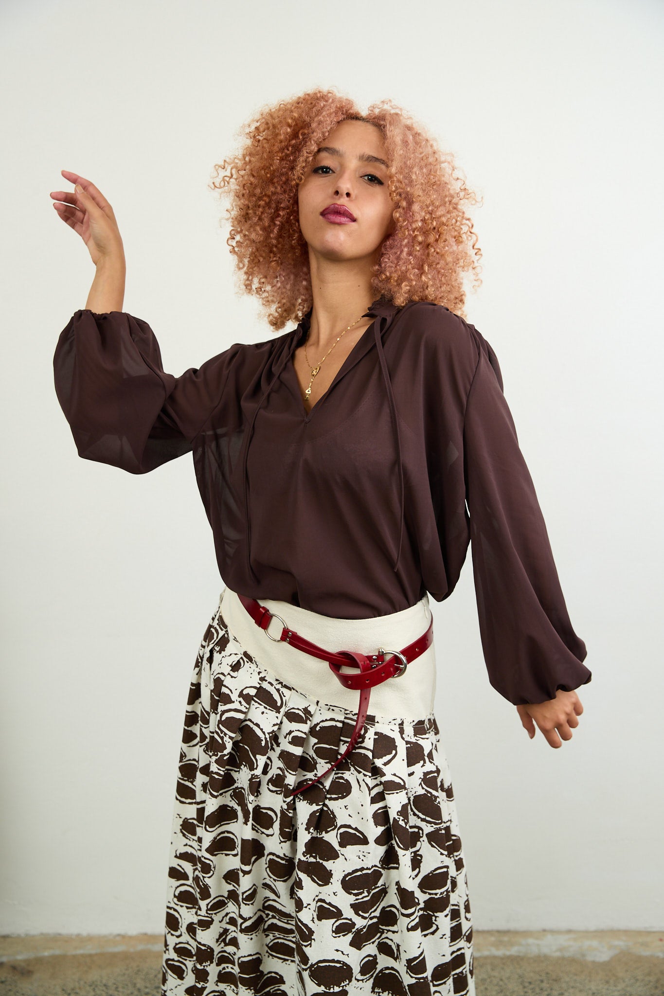 SYLVIA RILEY Aurora Silk Georgette Shirt chocolate