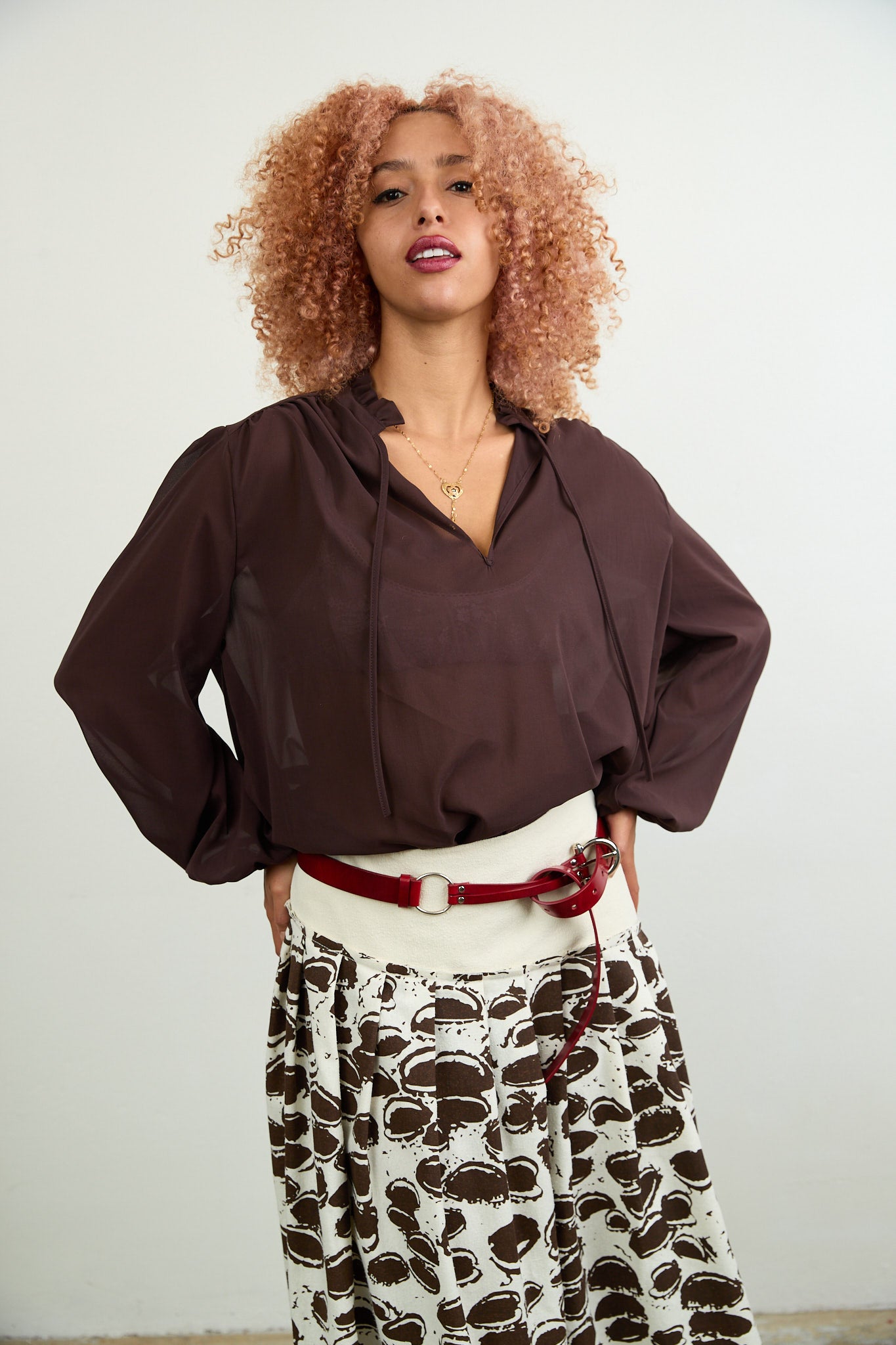 SYLVIA RILEY Aurora Silk Georgette Shirt chocolate