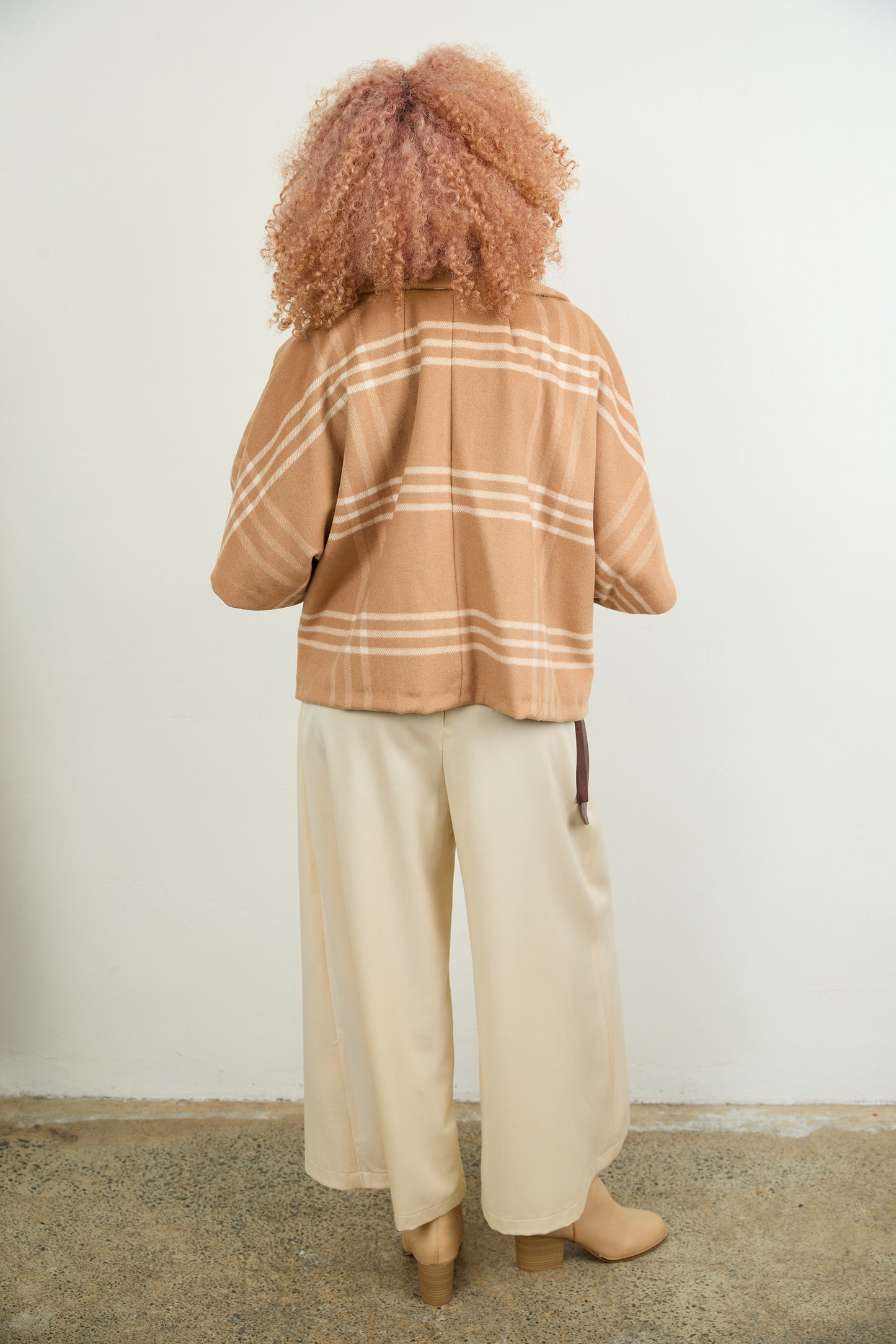 Patch Shortie Coat Camel