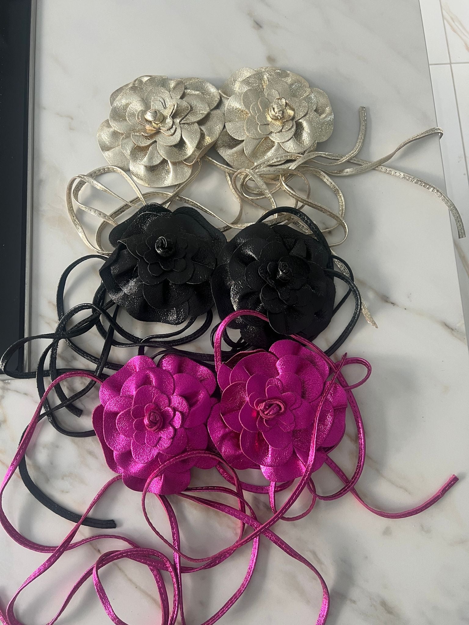 BIDINIS Camellia leather belts