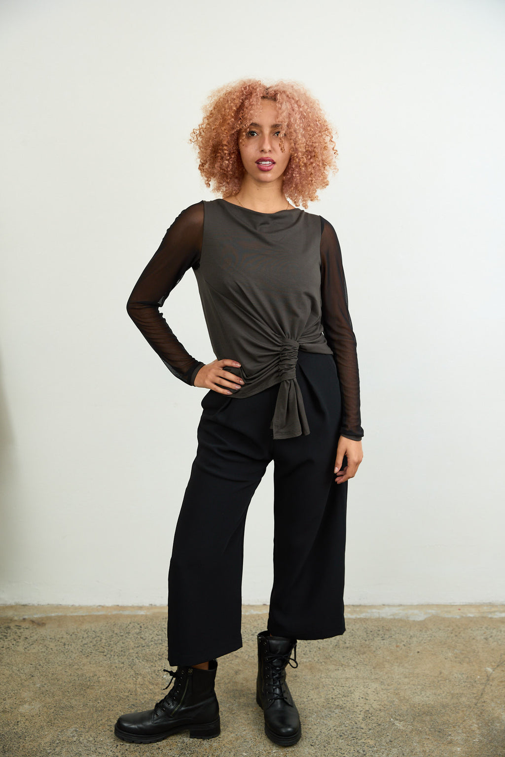 Tokyo mesh sleeve top Khaki