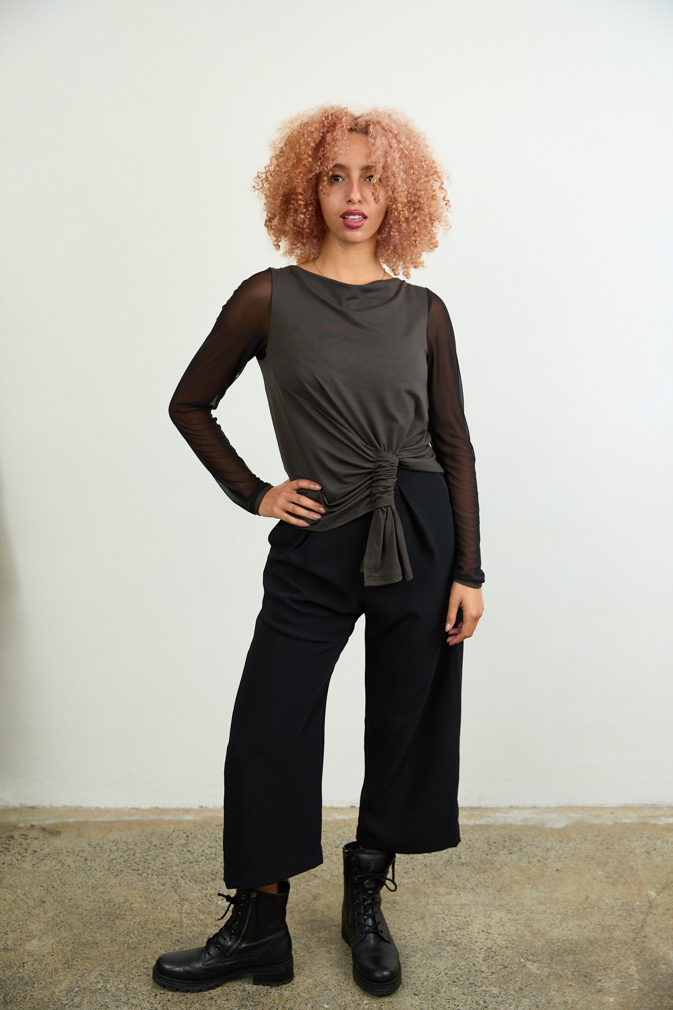 Tokyo mesh sleeve top Khaki