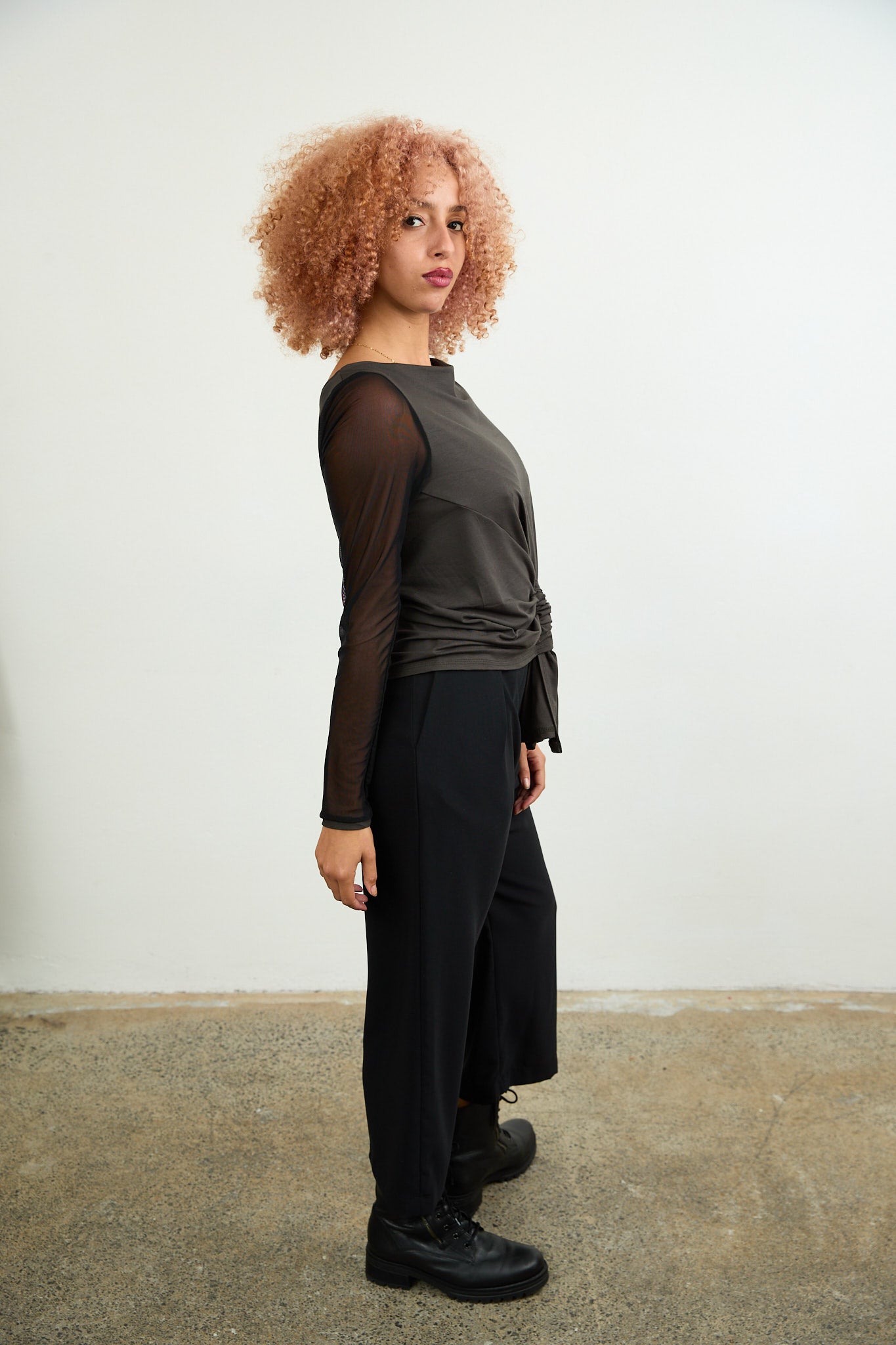 Tokyo mesh sleeve top Khaki