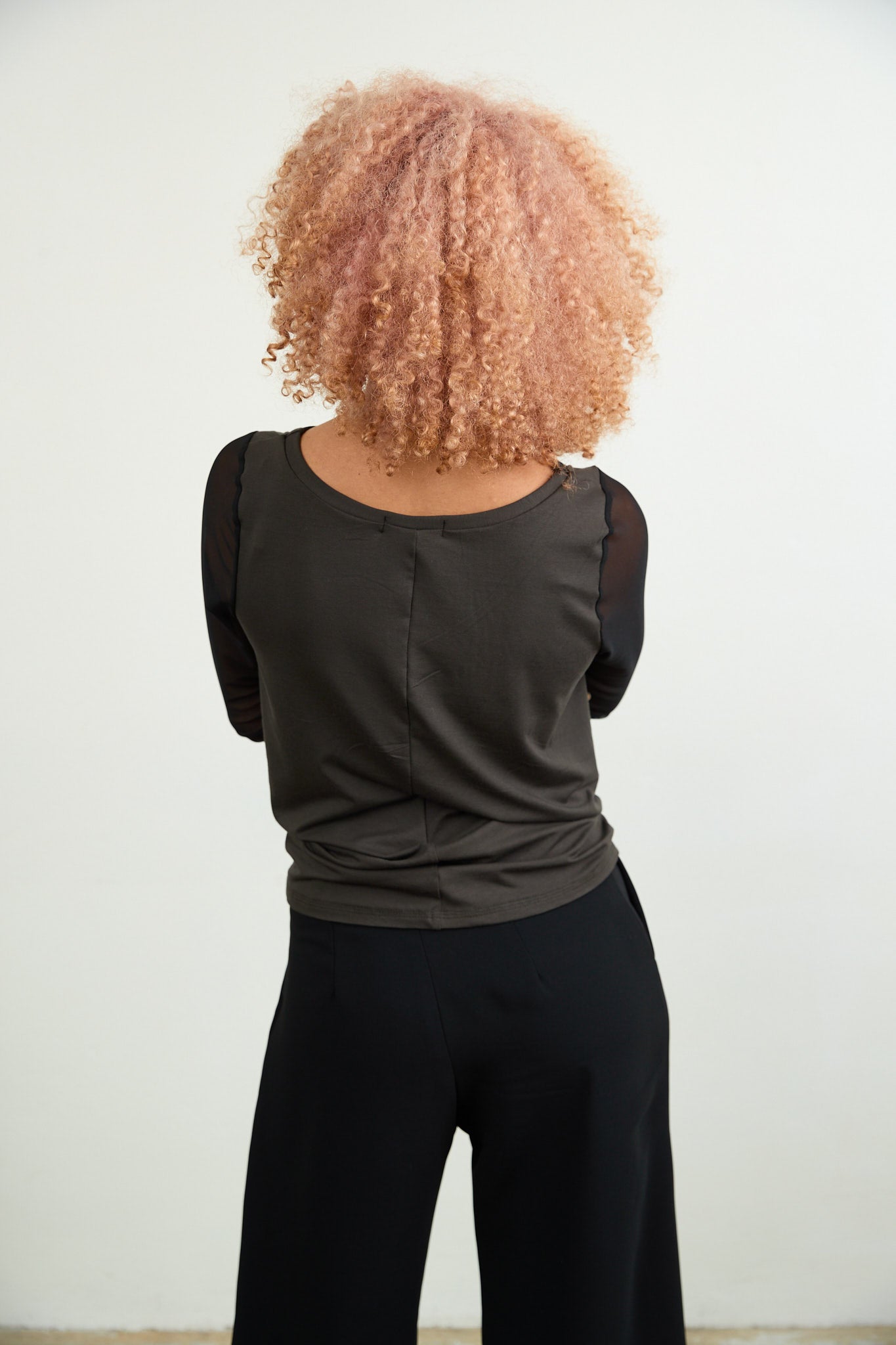 Tokyo mesh sleeve top Khaki