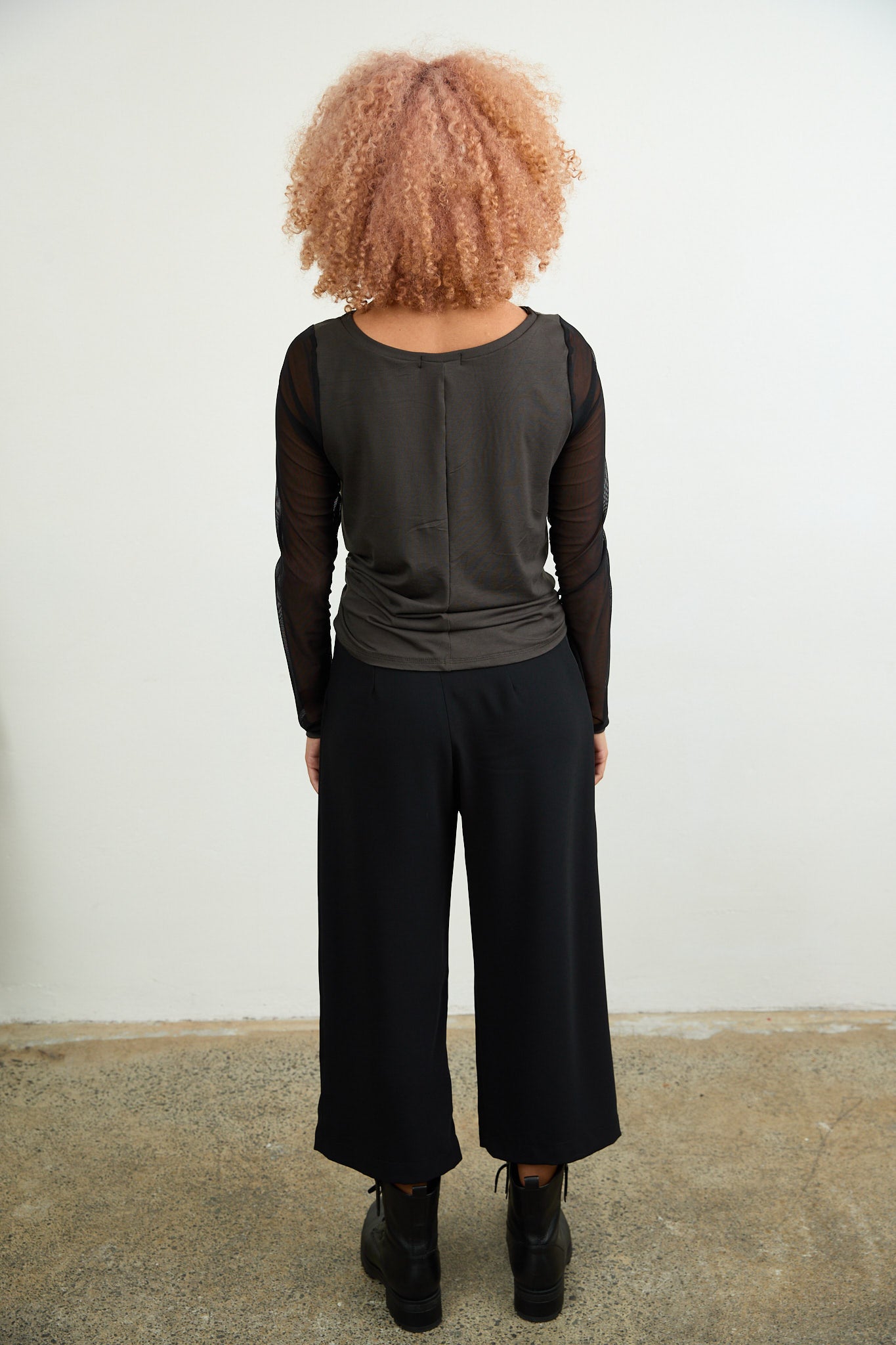 Tokyo mesh sleeve top Khaki