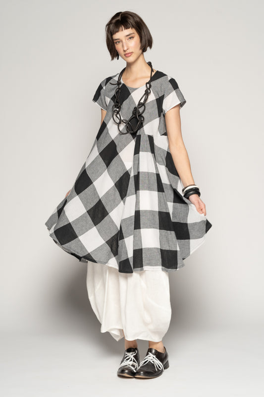 DOGSTAR Oki Sundress b/w