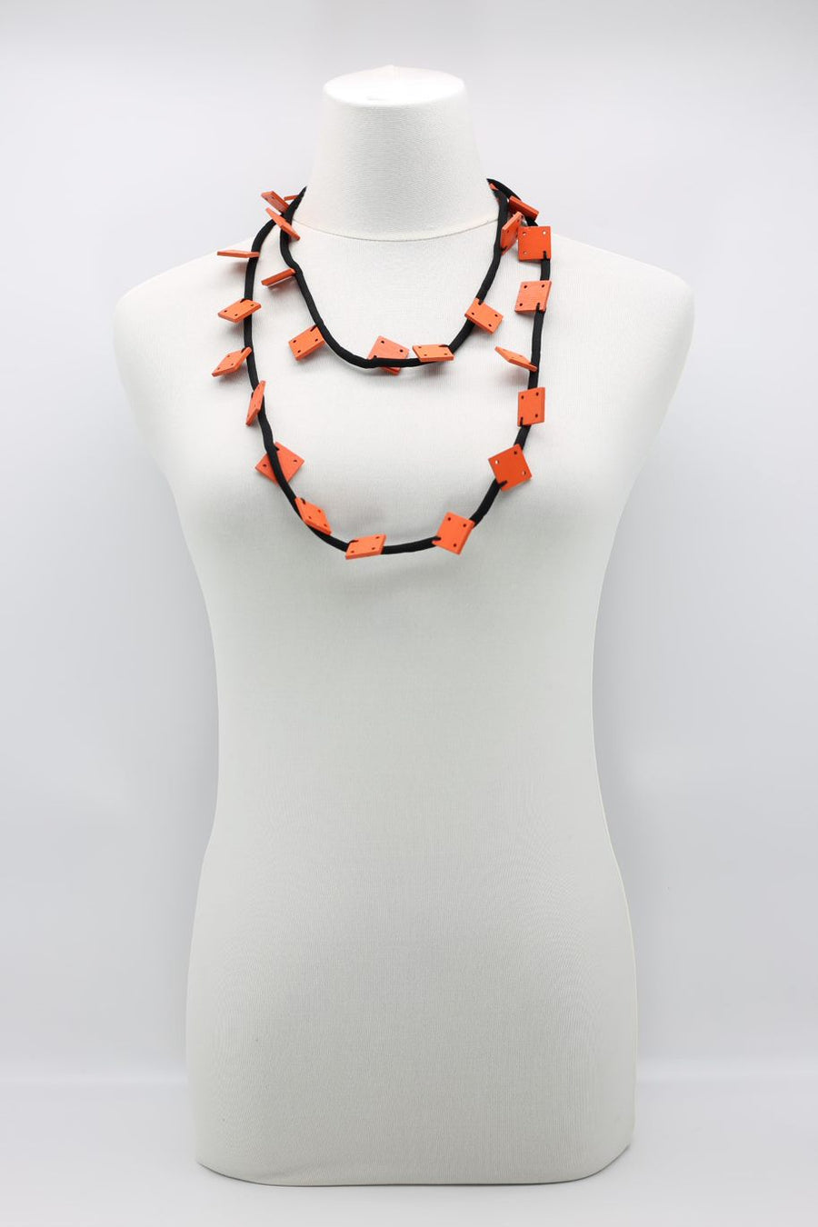 JIANHUI LONDON Wooden Squares on cord Orange