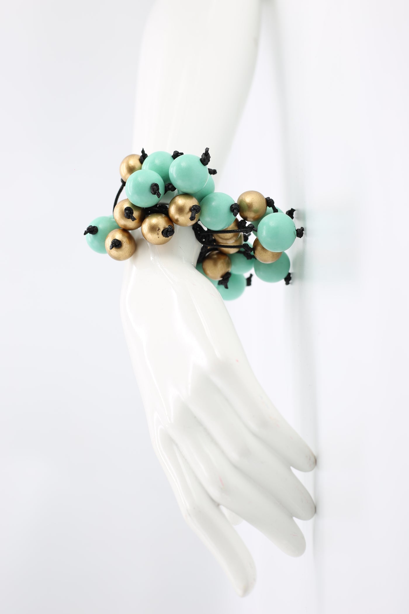 JIANHUI LONDON Round Berry bead Bracelet