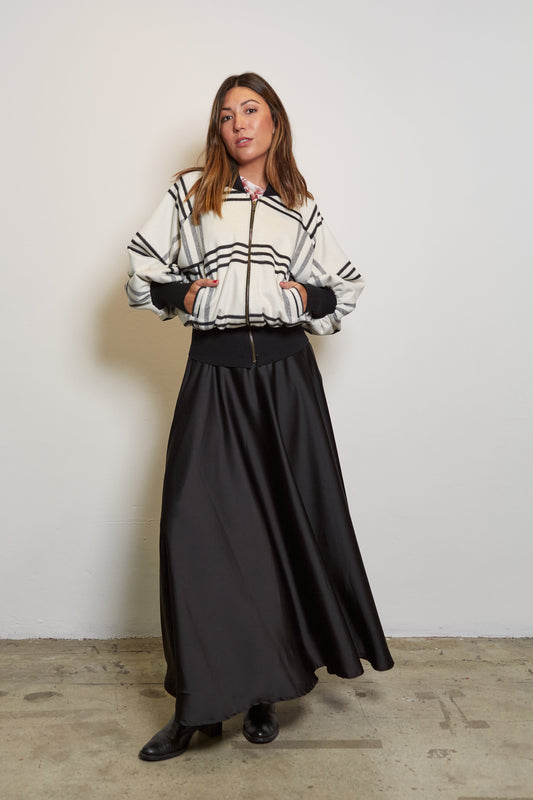 Mini Bomber black and white