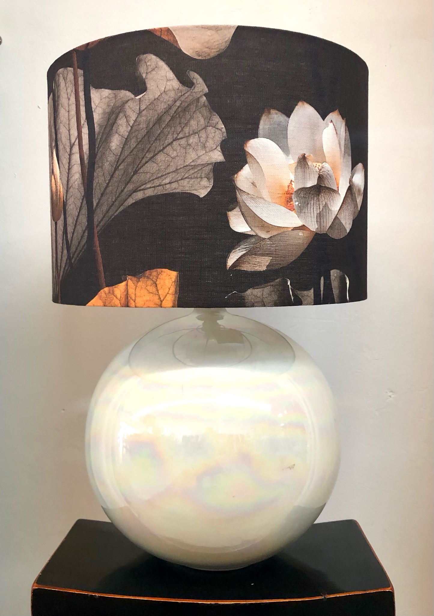 MS CHIEF DESIGNS Large White Sphere Lamp with Lotus Dusk Shade