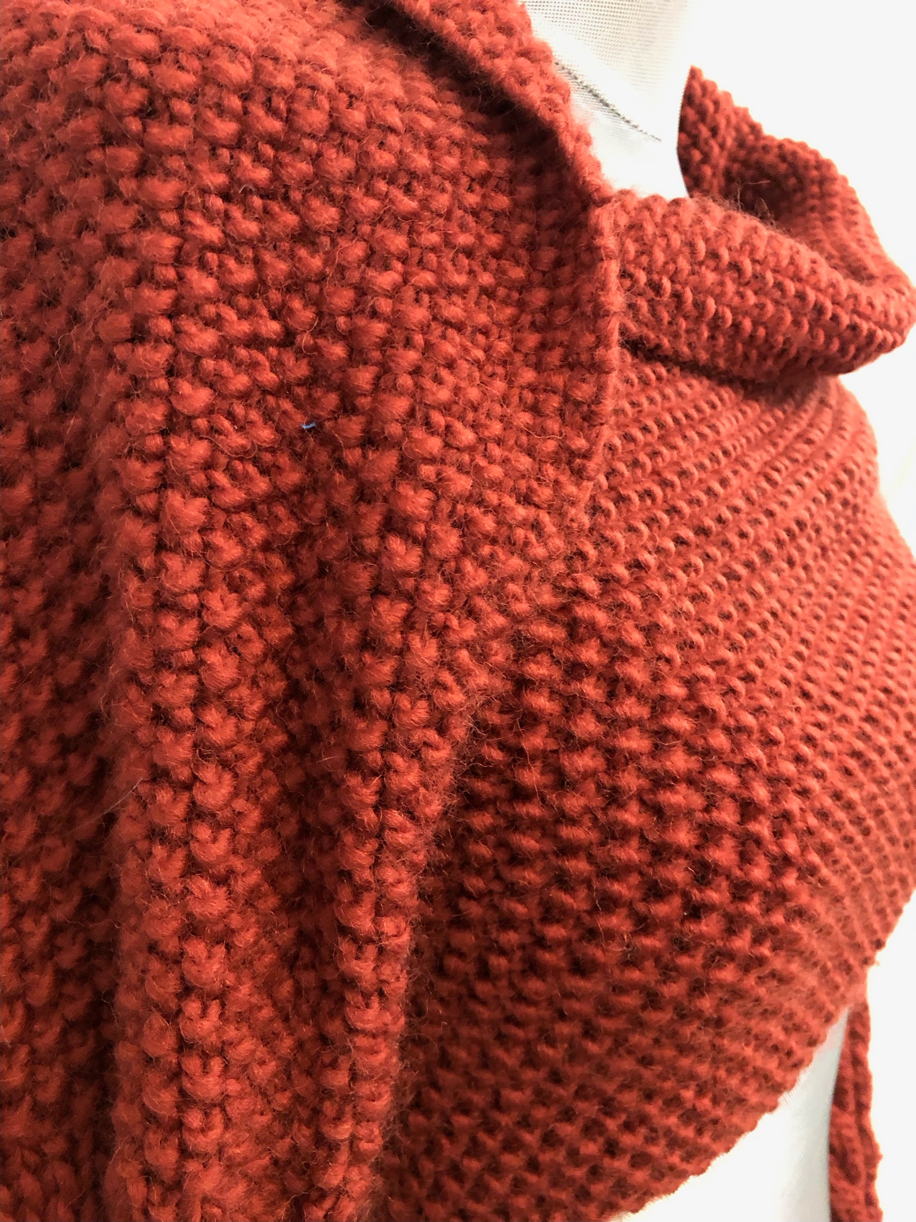 NIHAN ALTUNTAS Handknitted Cable Shrug