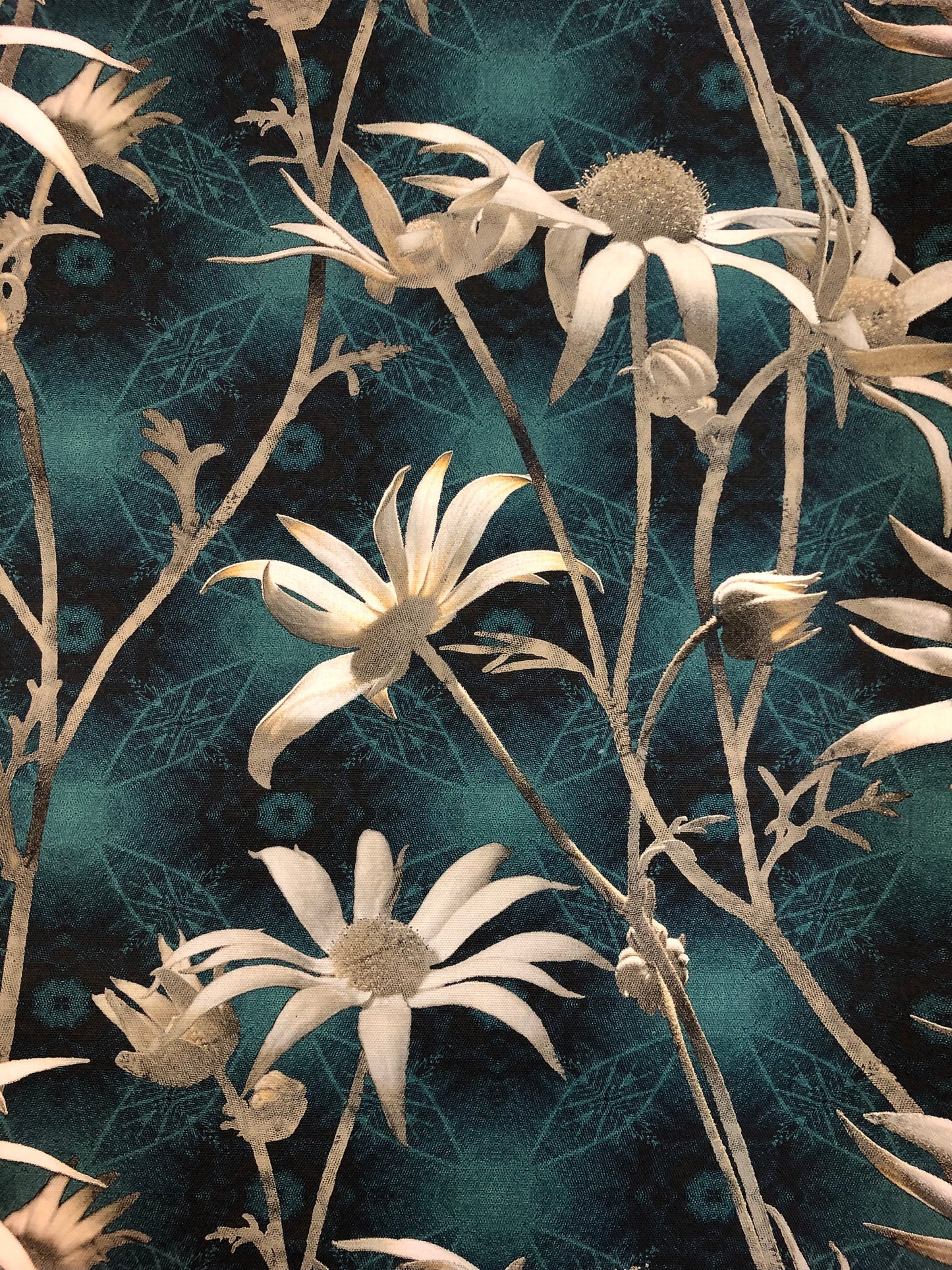 MS CHIEF DESIGNS Coast Flannel Flowers in Linen