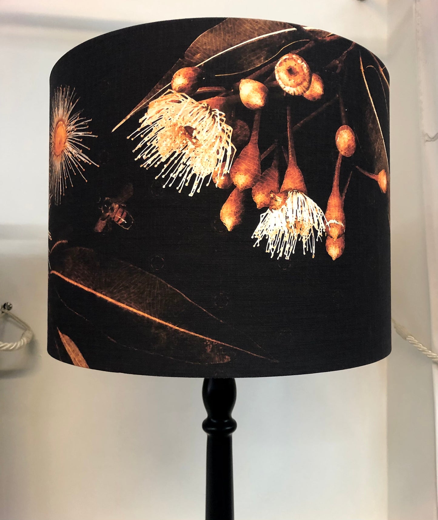 Lamp-wooden standard lamp/Kalypto Oxide shade