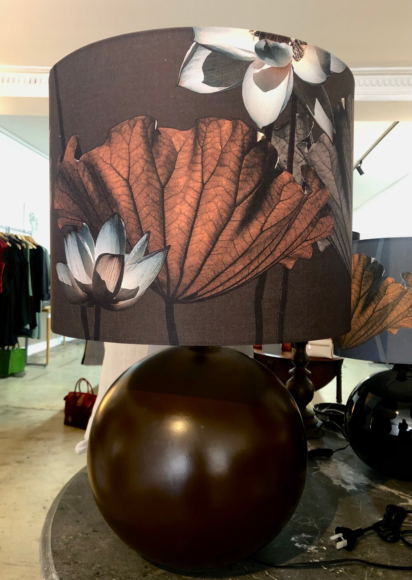 MS CHIEF DESIGNS Large Brown Sphere Lamp with Lotus Night Shade