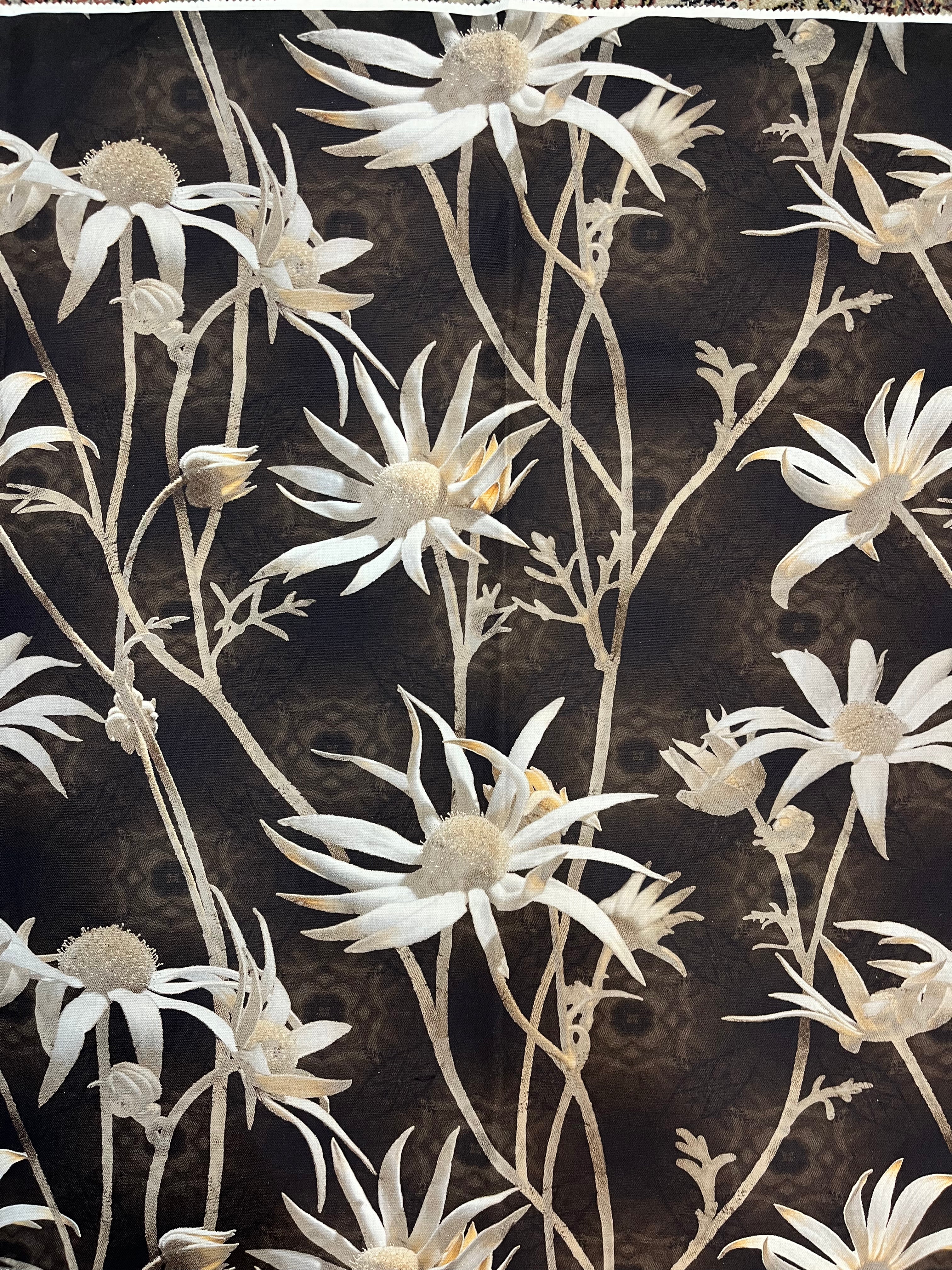 MS CHIEF DESIGNS Earth Flannel Flowers in Linen