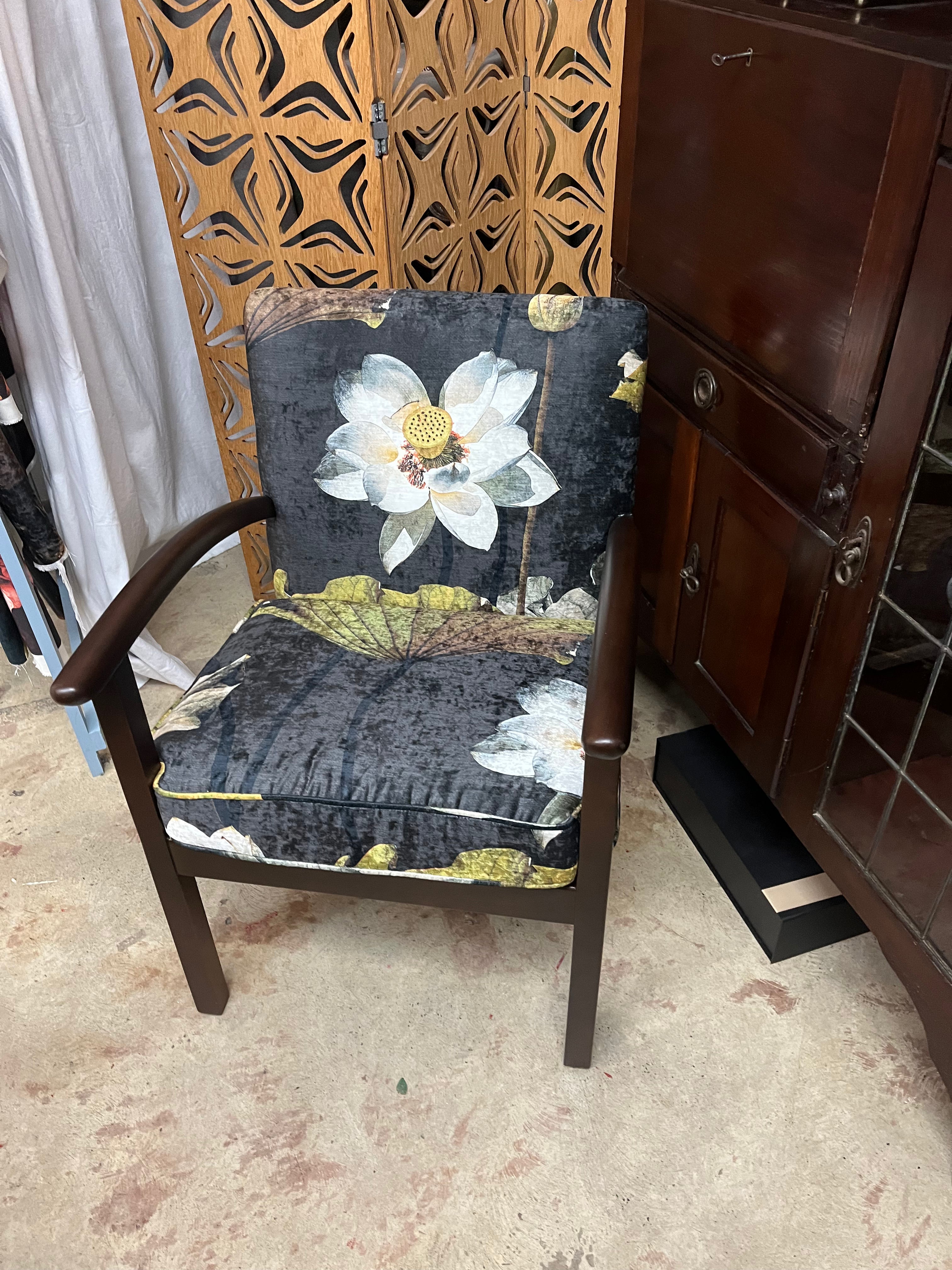 MS CHIEF DESIGNS Lotus Field in Chenille